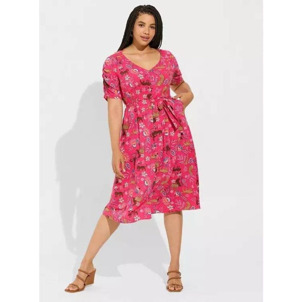 Torrid Midi Rayon Slub Button Front Tie Dress Pink Animal Print Size 4/26
